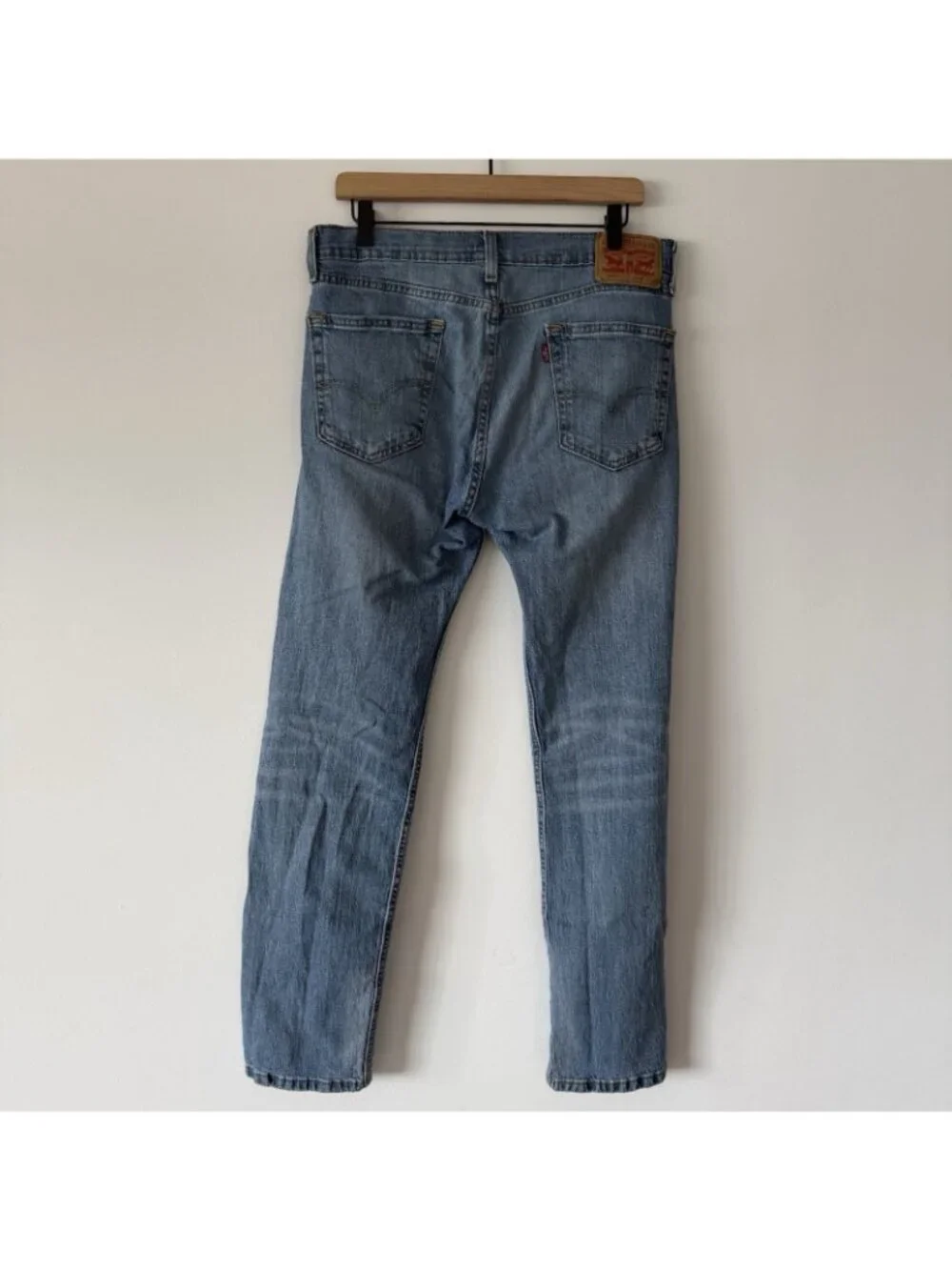 Levi’s 505 Slim Straight Leg Jeans Men’s Sz 31X32 Casual Preppy Travel Athletic‎